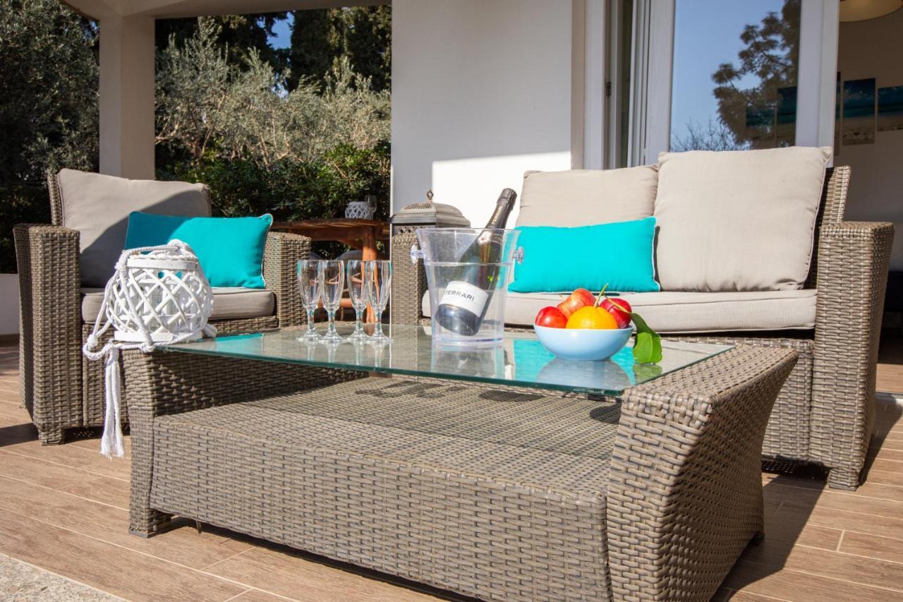 Sardinia Hostay Holiday House With Garden Sant'Isidoro Sant Isidoro  Экстерьер фото